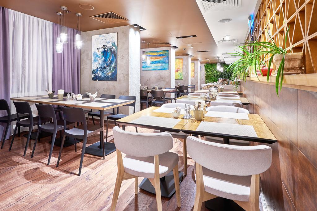 Park Inn by Radisson Kyiv Troyitska