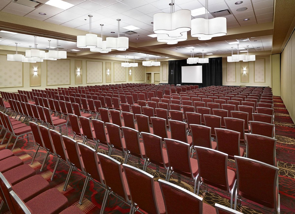 Doubletree by Hilton West Edmonton