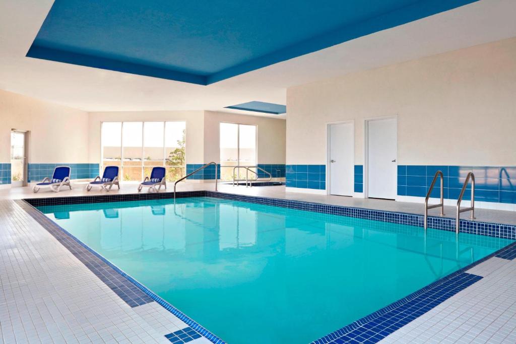 Four Points By Sheraton Edmonton Gateway