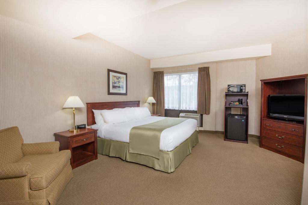Ramada by Wyndham St. Johns