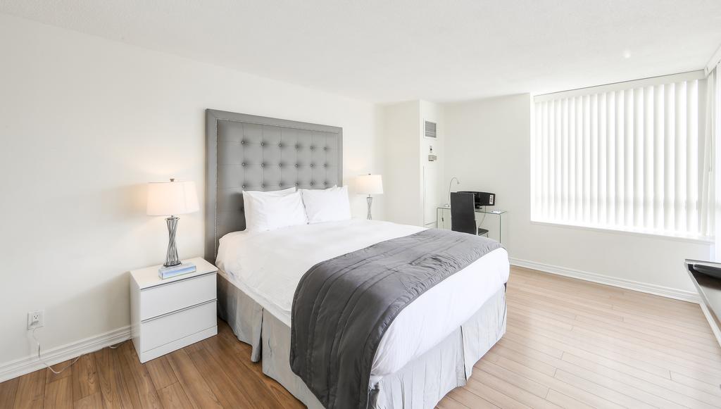 Canada Suites on Bay