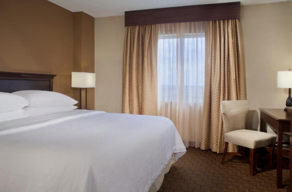 Embassy Suites Austin-Arboretum