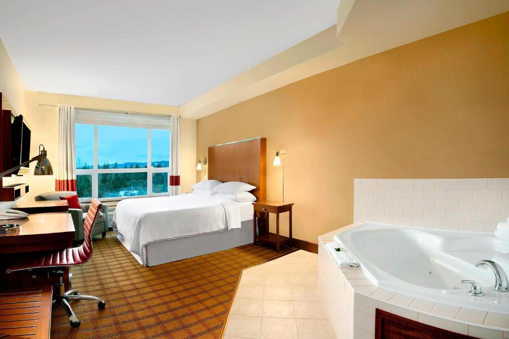 Four Points by Sheraton Victoria Gateway