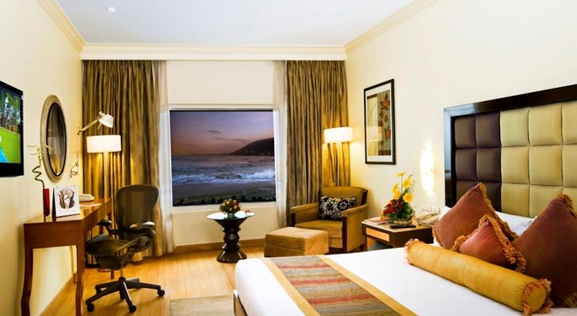 The Gateway Hotel Beach Road