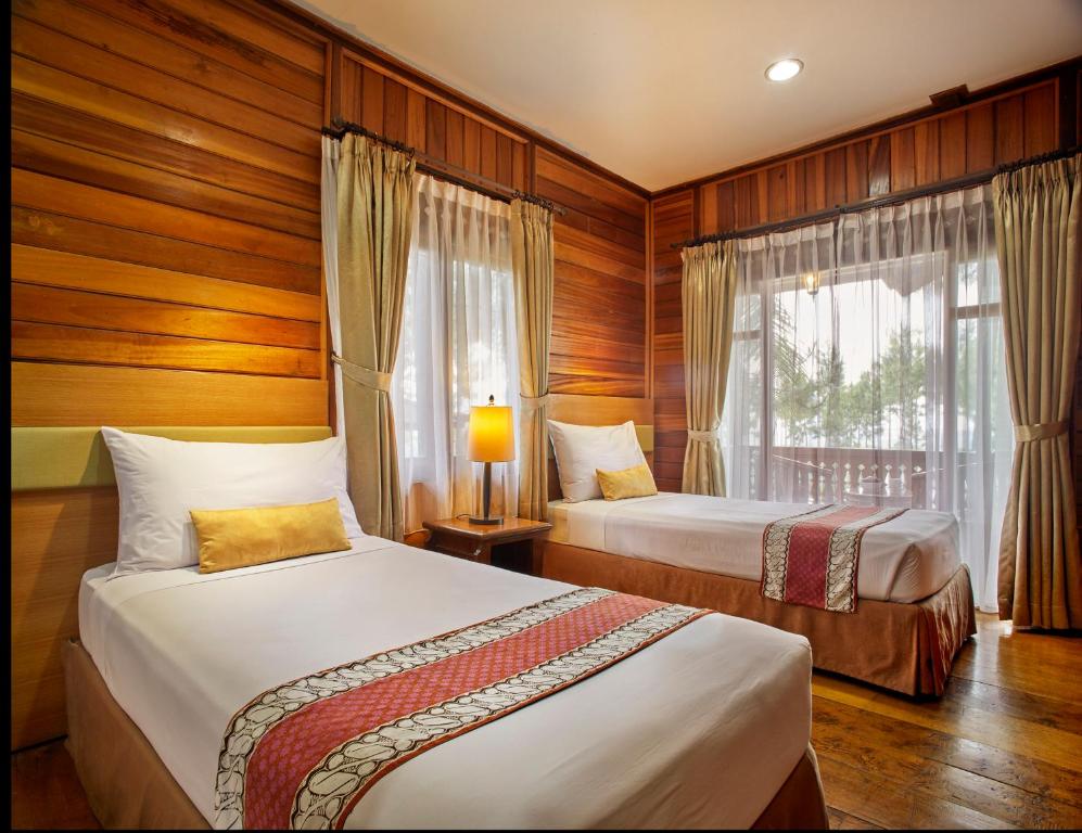 Jambuluwuk Puncak Resort