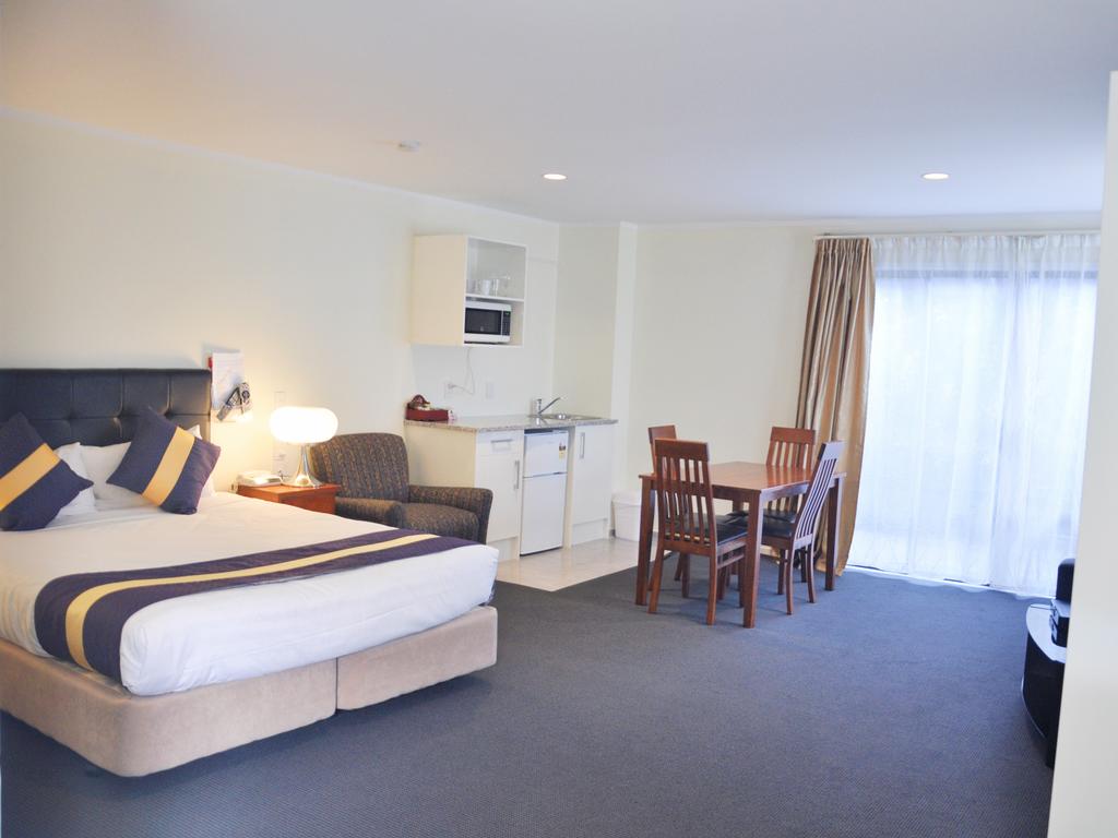 Royal Park Lodge