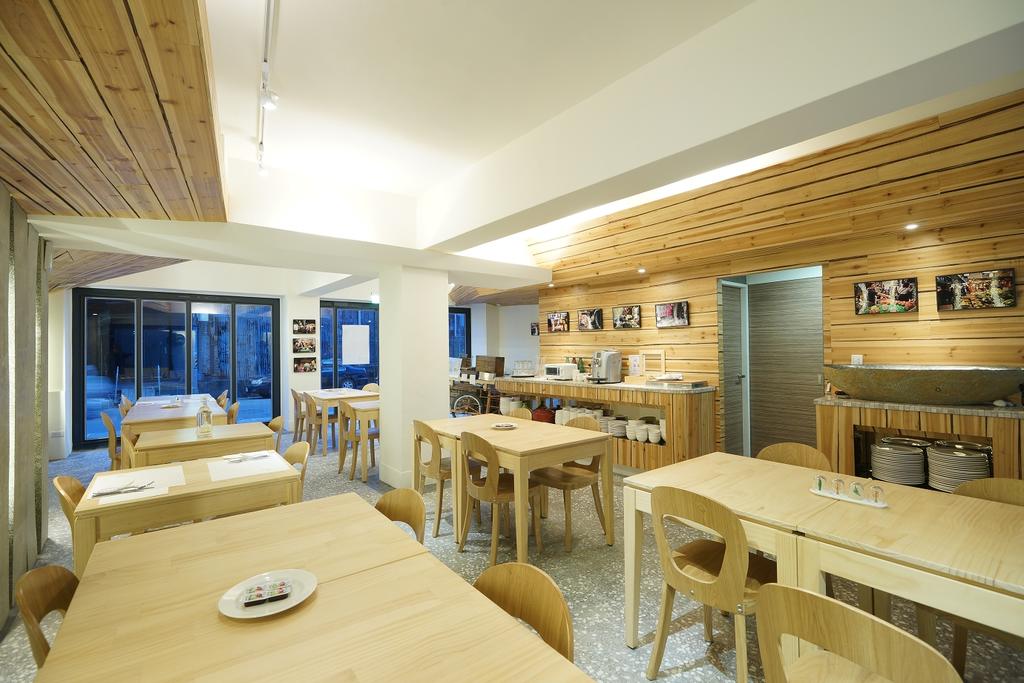 Papersun Hotel