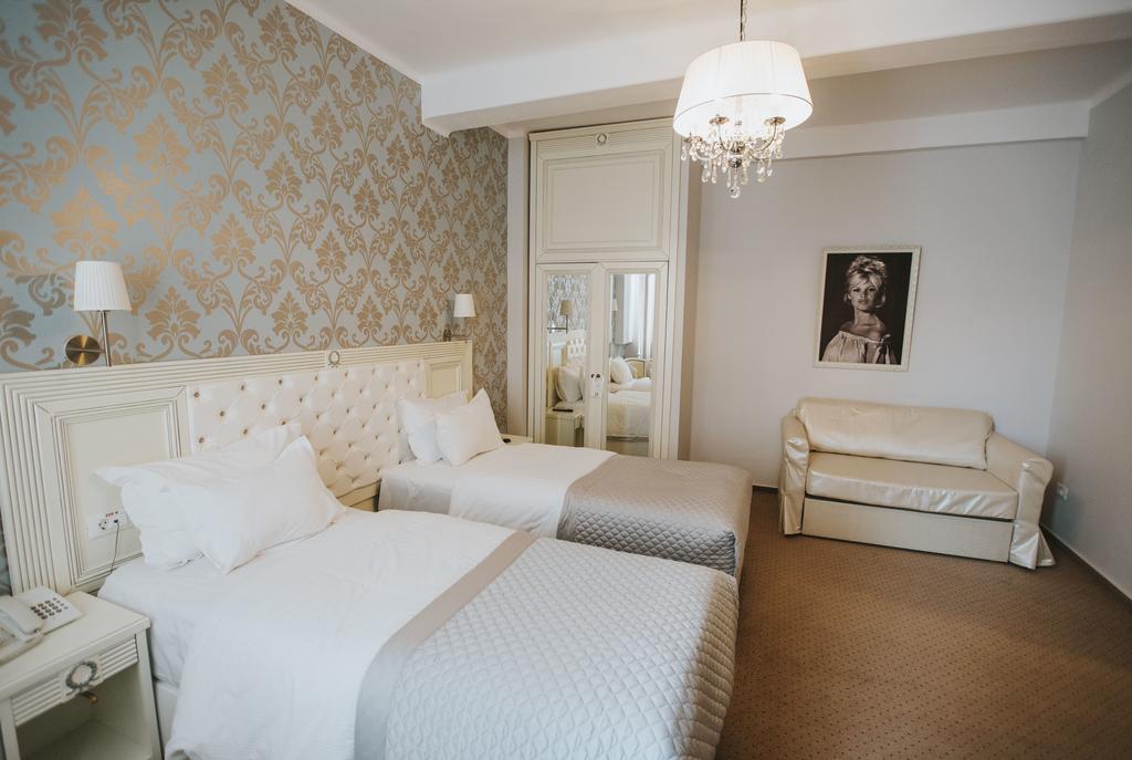 Cherie Hotel Boutique & Restaurant