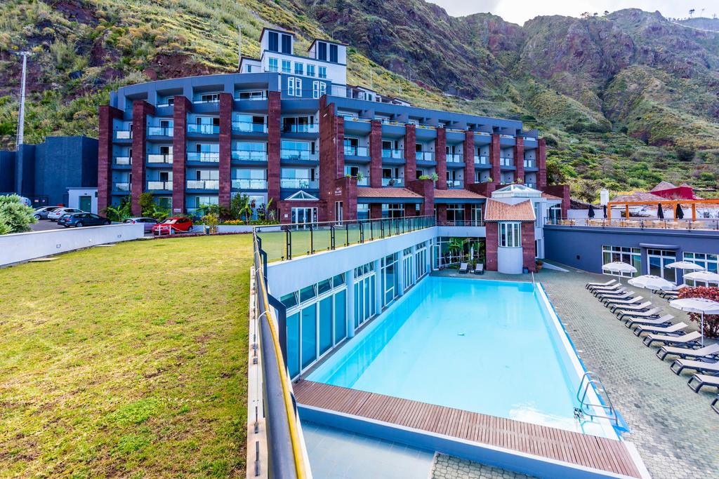 Paul do Mar Sea View Hotel