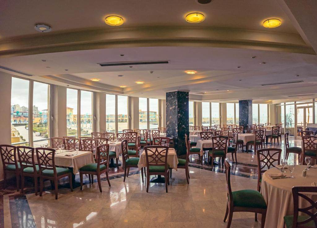 SUNRISE Alex Avenue Hotel