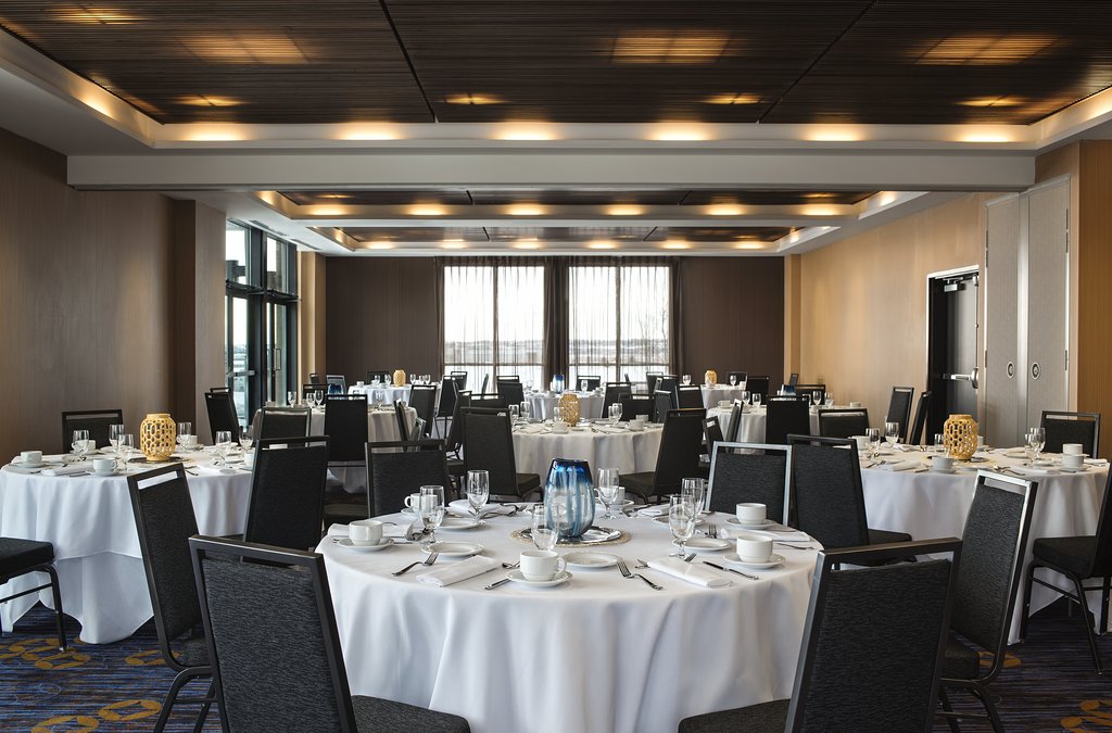 Courtyard Calgary South