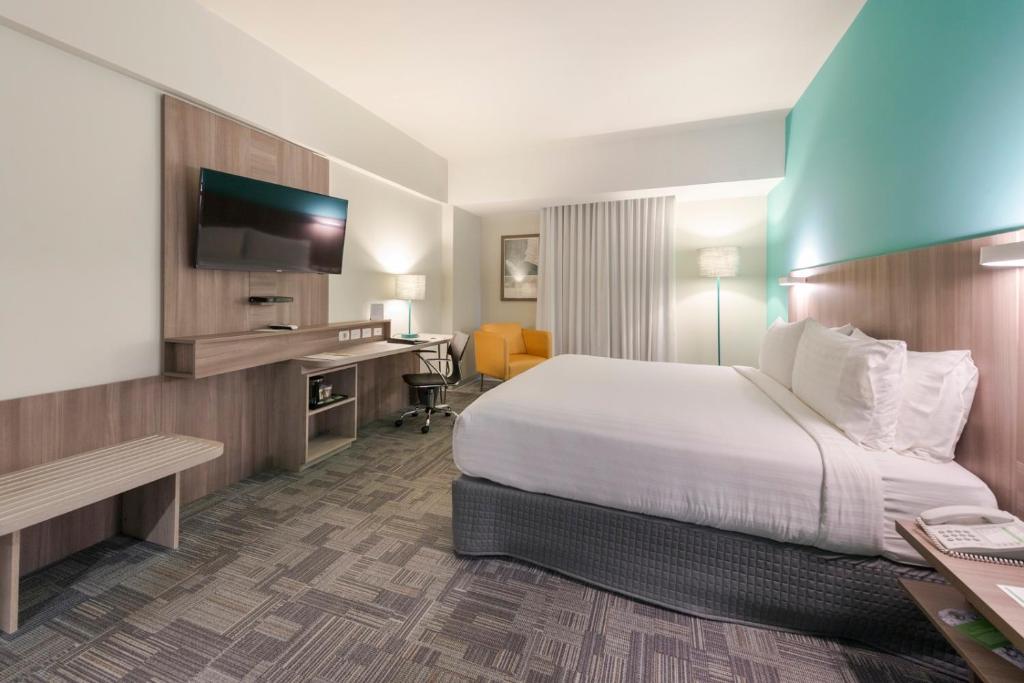 Holiday Inn Lima Airport