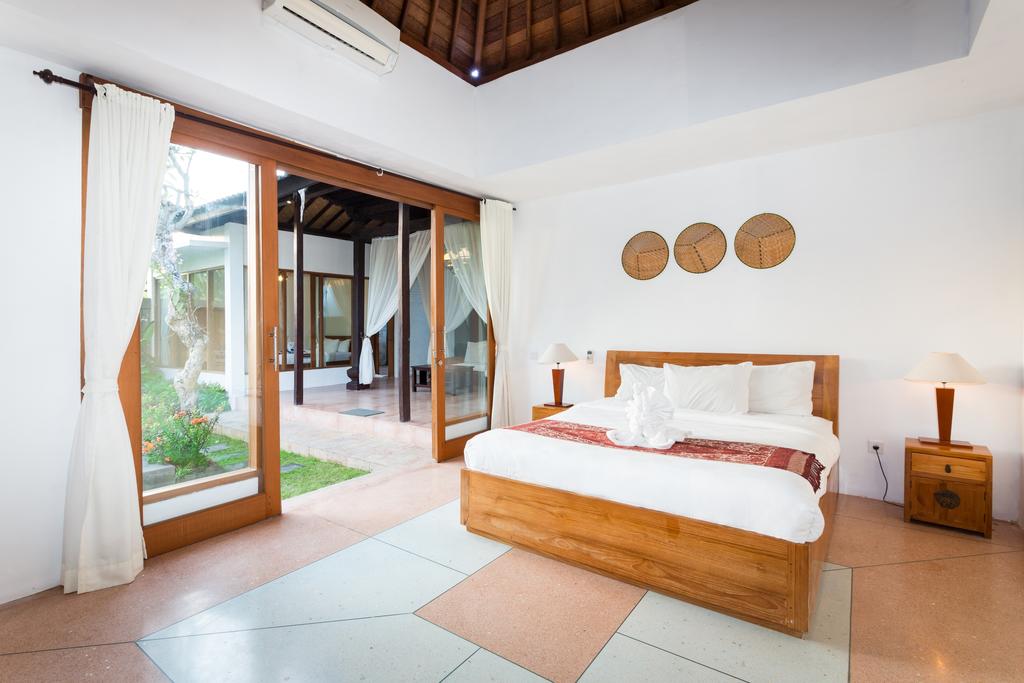 Anyar Sari Villa