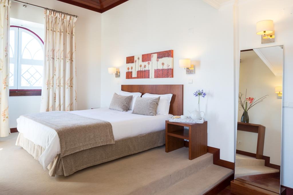 AMORAS – Country House Hotel
