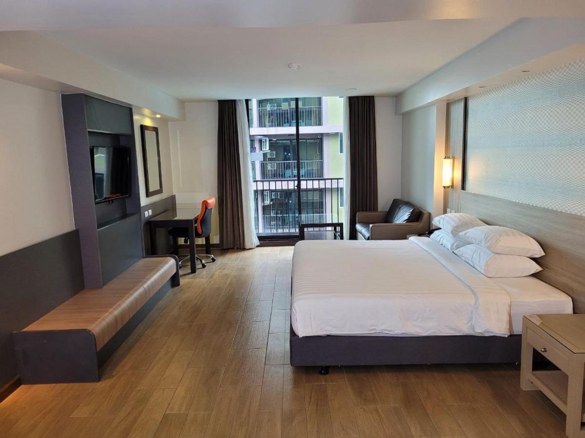 Dynasty Grande Hotel