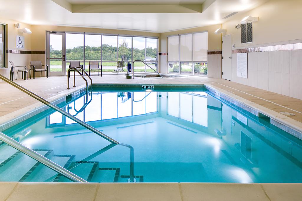 Courtyard Omaha Bellevue At Beardmore Event Center