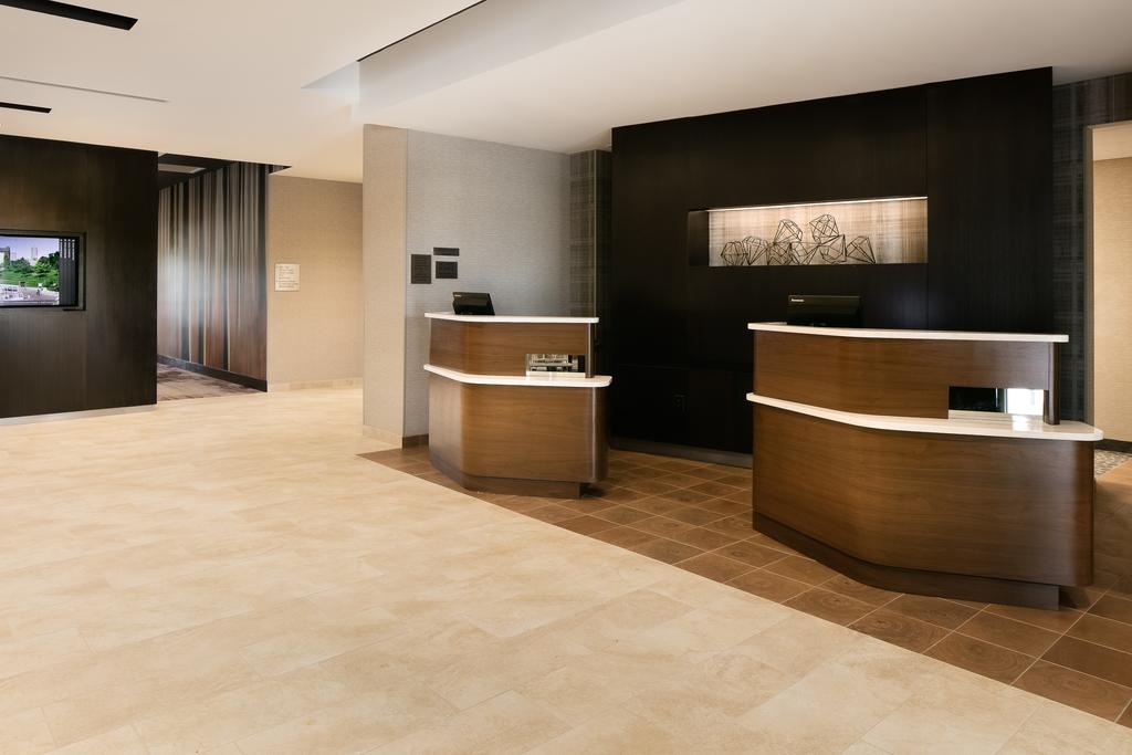 Courtyard Omaha Bellevue At Beardmore Event Center