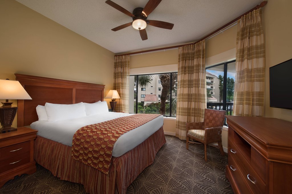 Marriott Vacation Club Harbour Point And Sunset Pointe At Shelter Cove