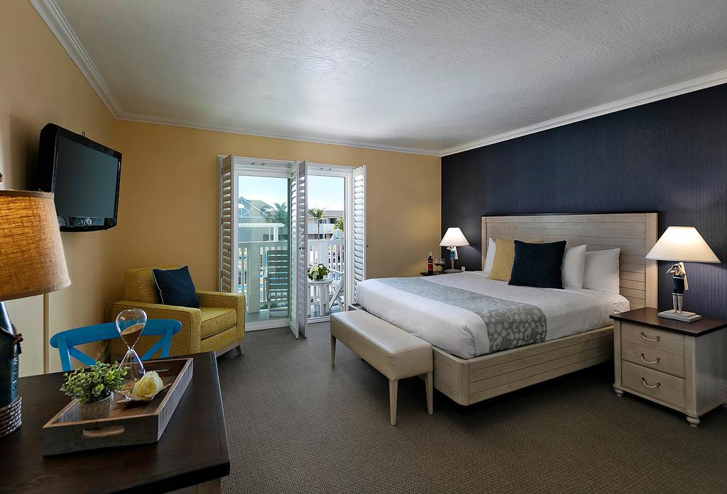 Pismo Lighthouse Suites