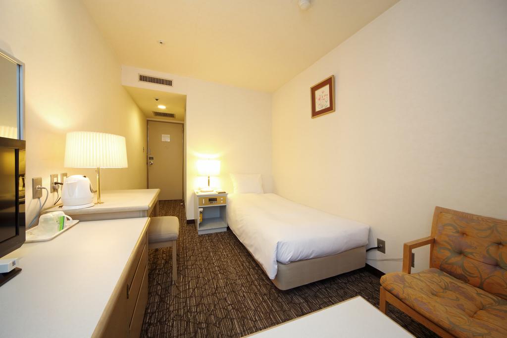 Asahikawa Toyo Hotel
