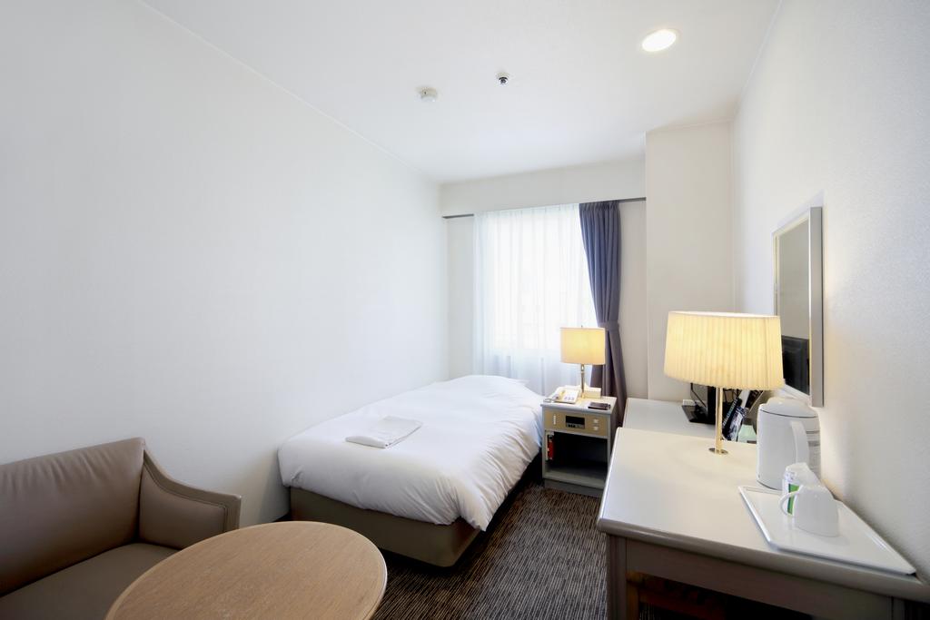 Asahikawa Toyo Hotel