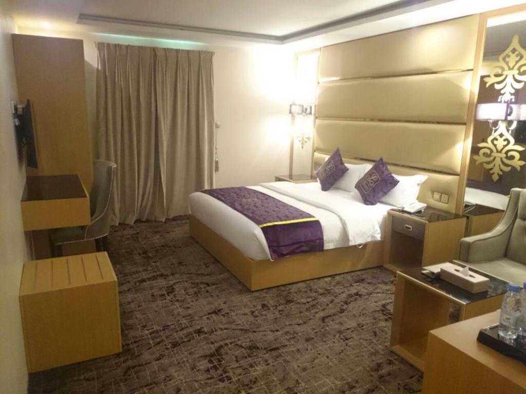 Lavona inn Hotel