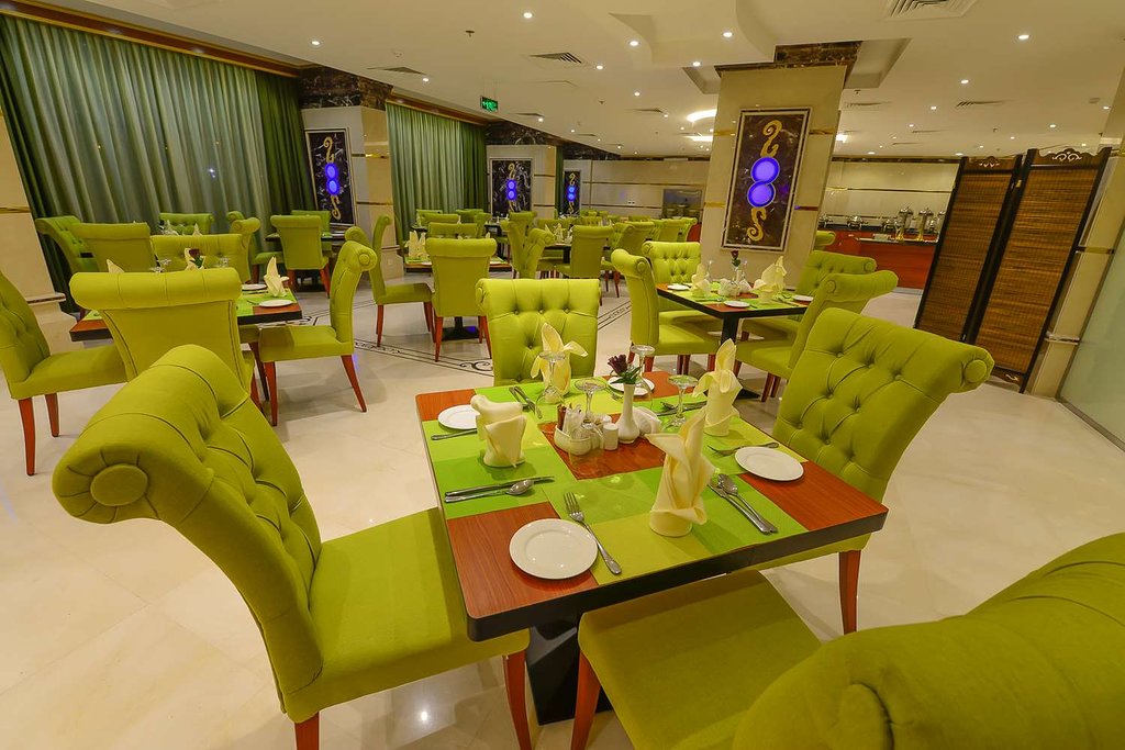 Crown Town Hotel