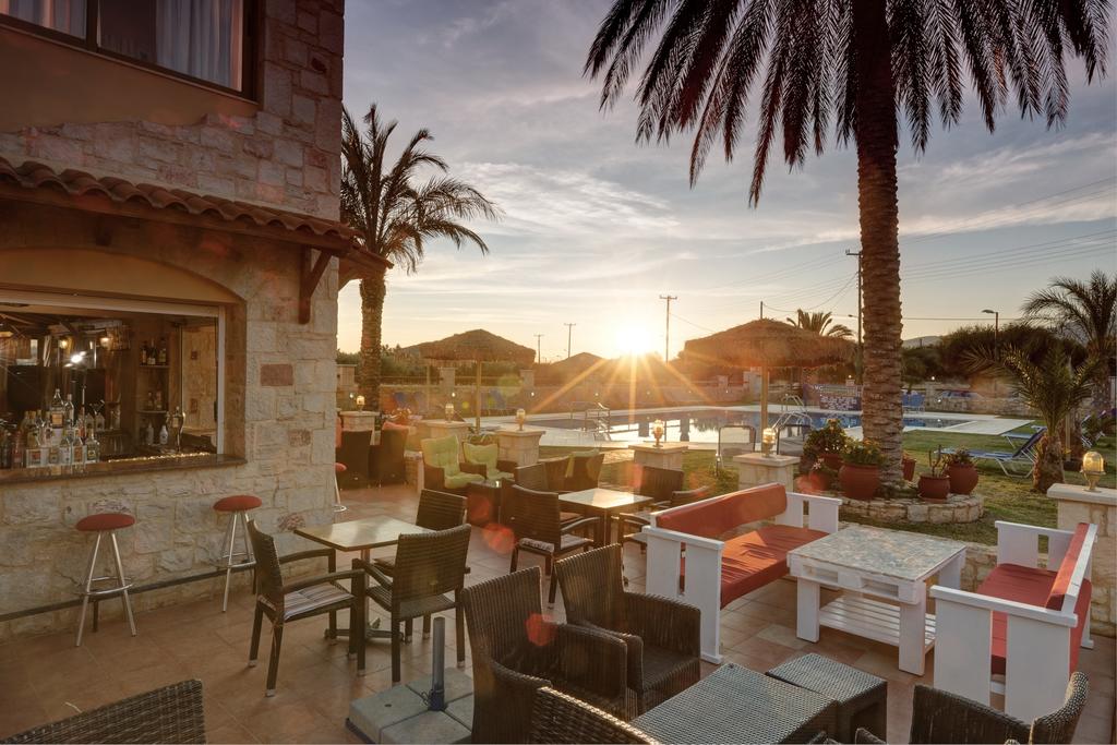 Danelis Hotel