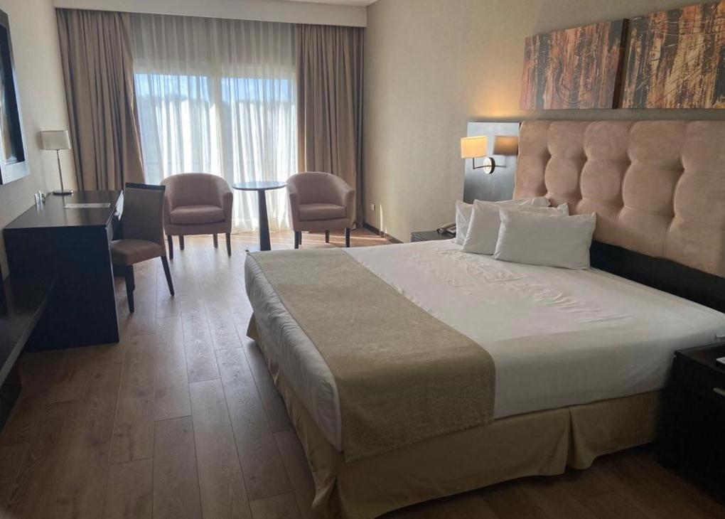 Howard Johnson by Wyndham Ezeiza Convention Center