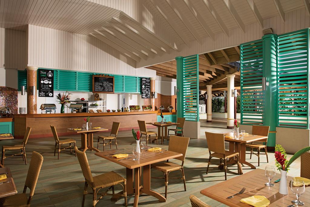 Sunscape Cove Montego Bay (Formerly The Oasis at Sunset)