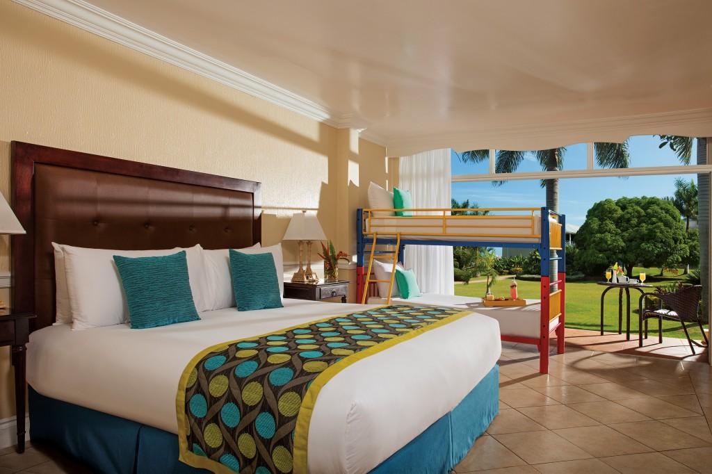 Sunscape Cove Montego Bay (Formerly The Oasis at Sunset)