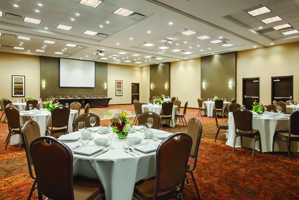 Hyatt Place Raleigh West