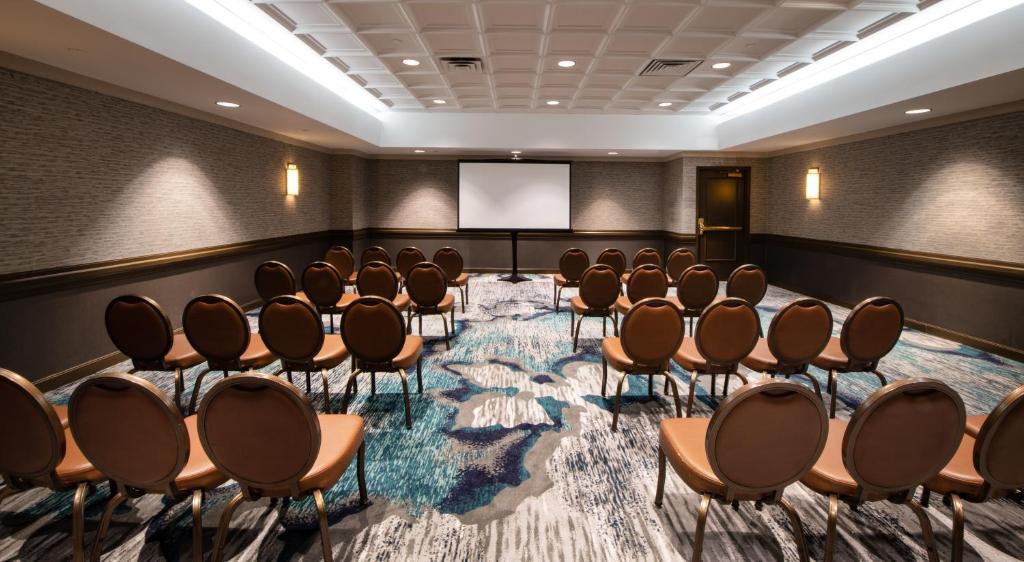 Sheraton Oklahoma City Downtown Hotel