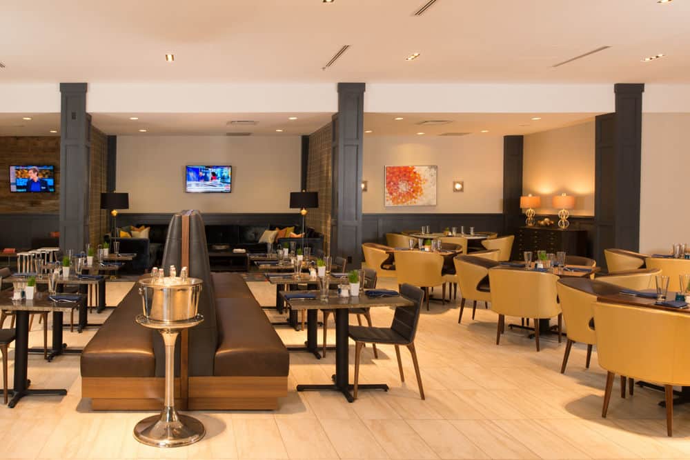 Crowne Plaza Charlotte Executive Park
