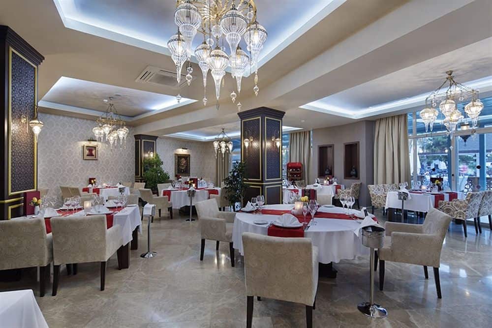 Euphoria Palm Beach Resort