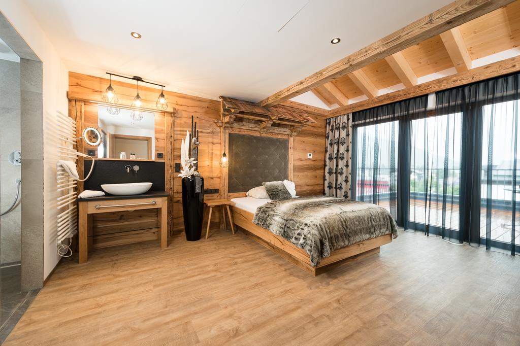 Alpenhotel Fall In Love (Adults Only)