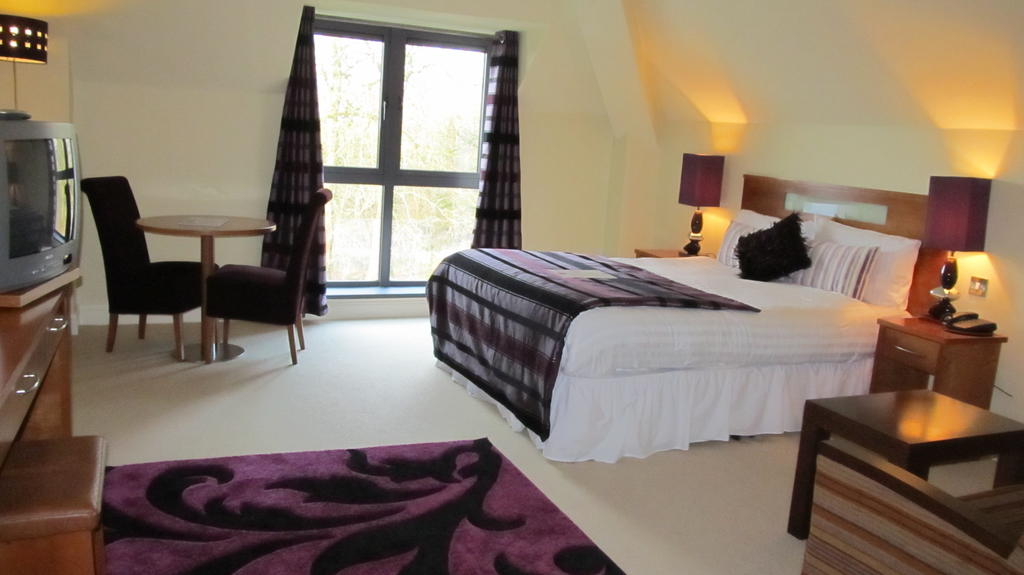 Raheen Woods Hotel