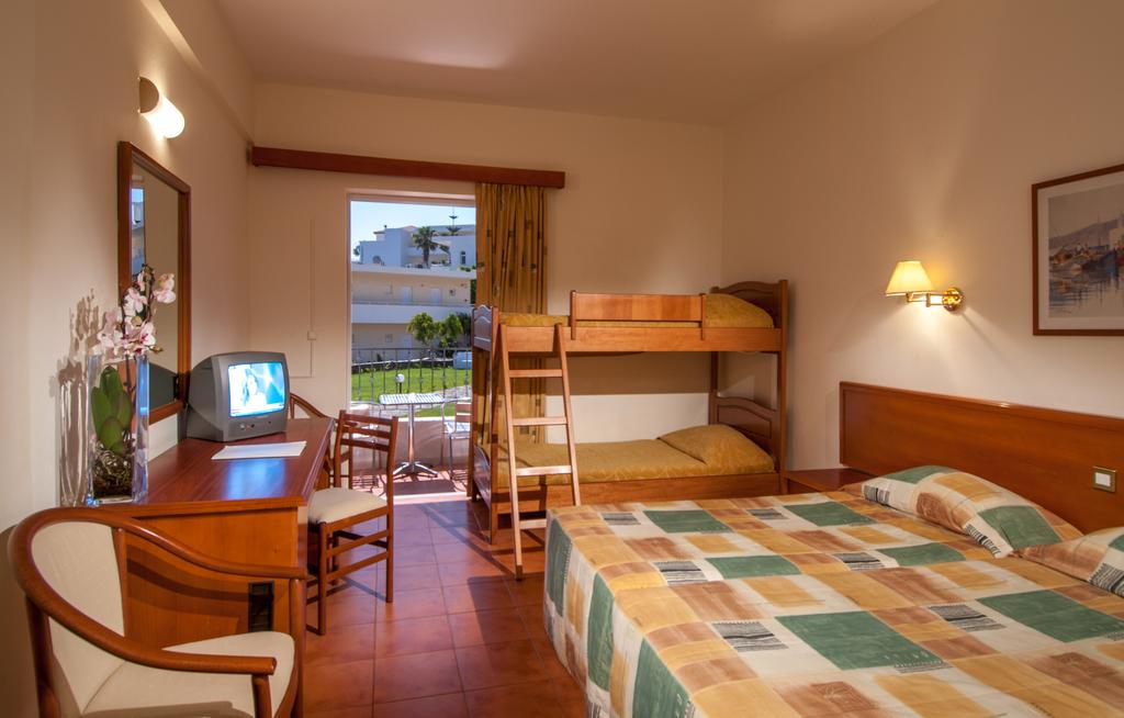 Elounda Breeze Resort - All Inclusive