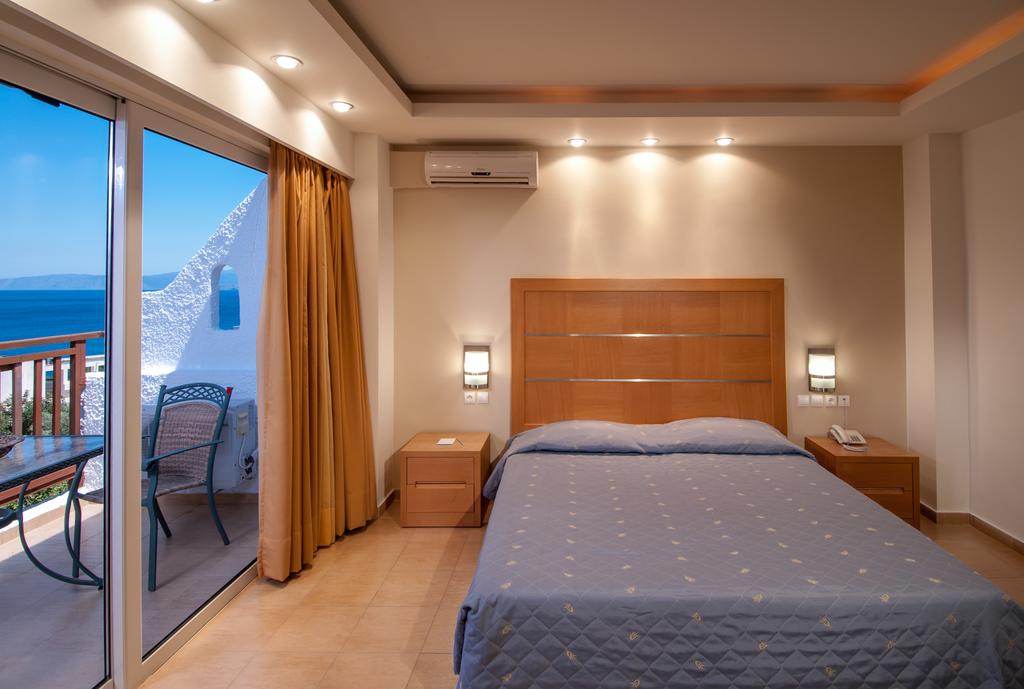 Elounda Breeze Resort - All Inclusive