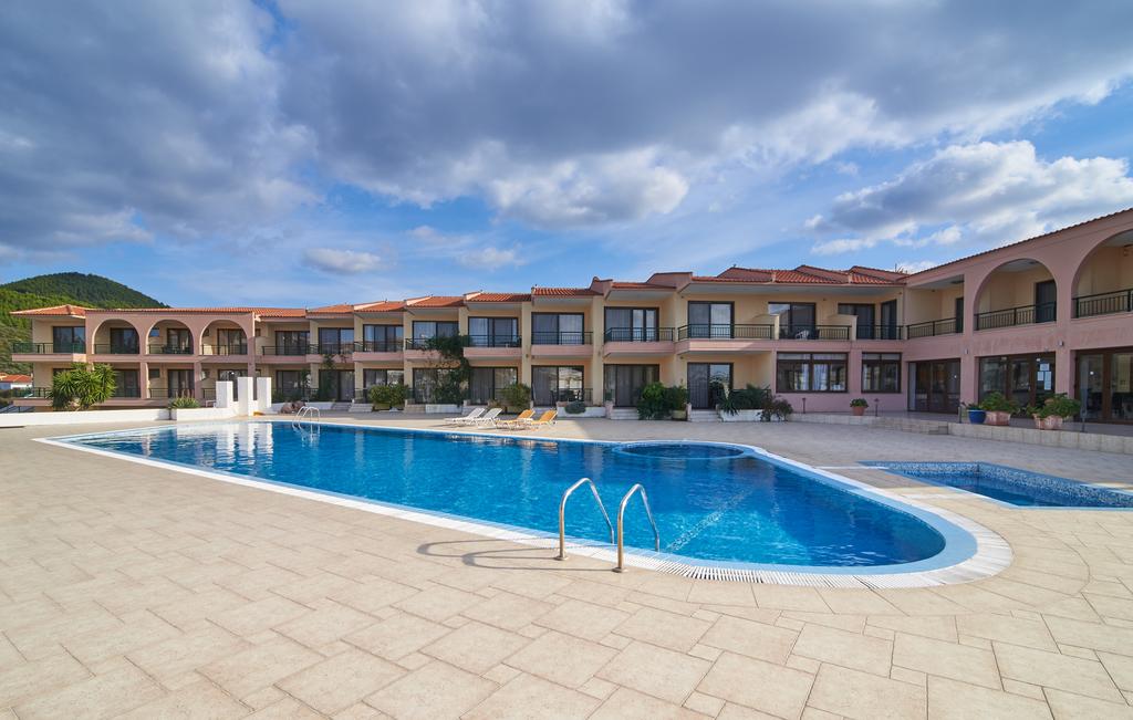 Toroni Blue sea Hotel and Spa