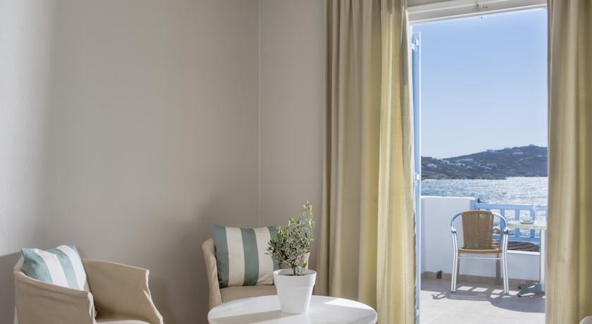 Manoulas Beach Mykonos Resort