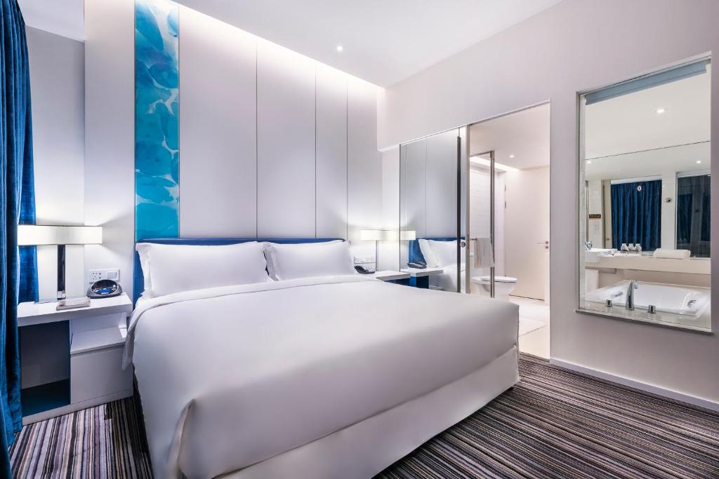 Grand Mercure Shanghai Century Park Hotel