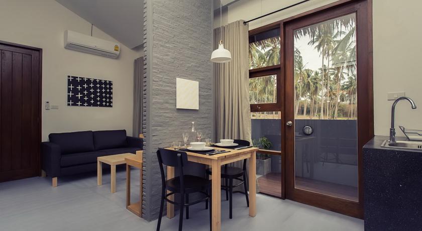 Baan Talay Pool Villa