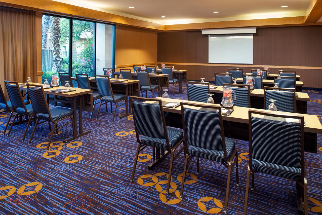 Courtyard by Marriott Palm Desert