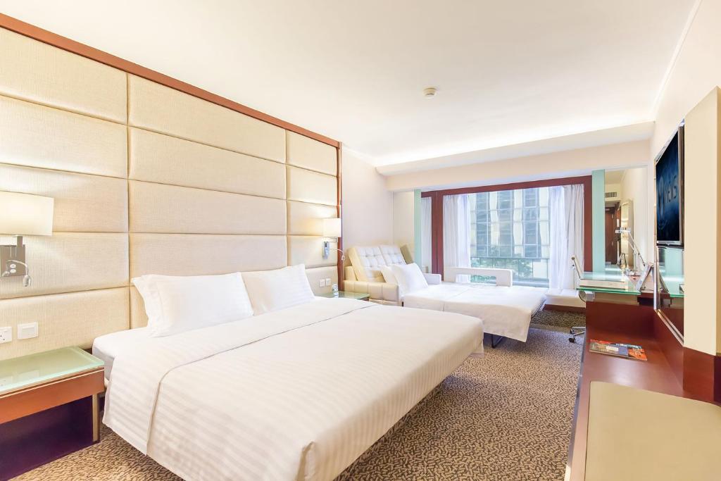 Regal Kowloon Hotel