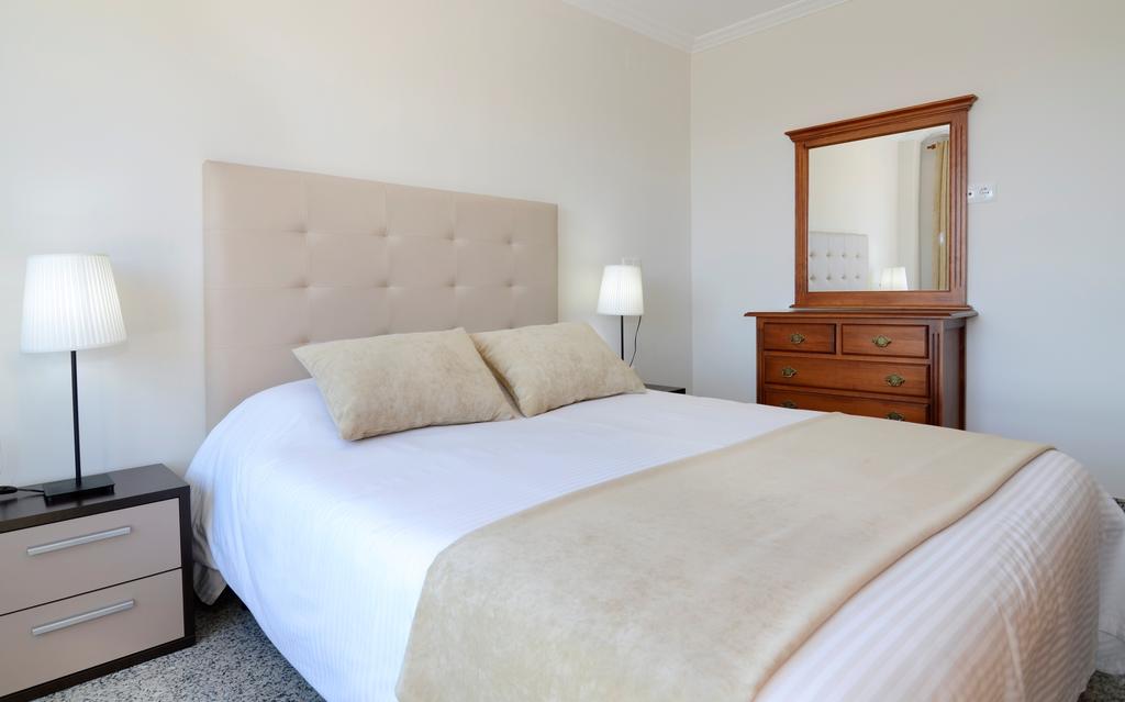 Nuria Sol Apartments