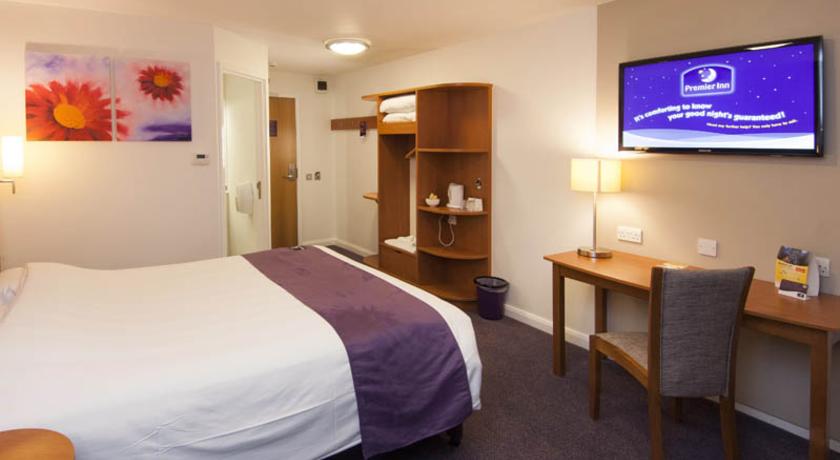 Premier Inn Glasgow City South