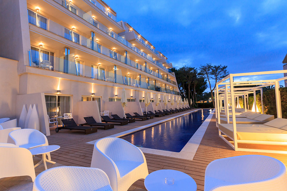 Mar Hotels Playa de Muro Suites