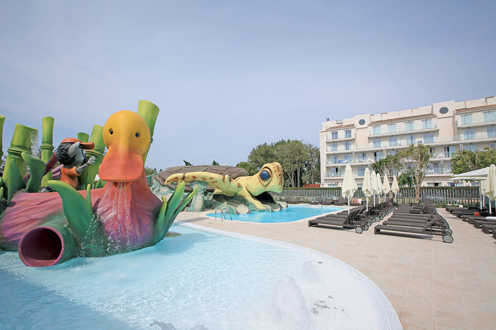 Mar Hotels Playa de Muro Suites