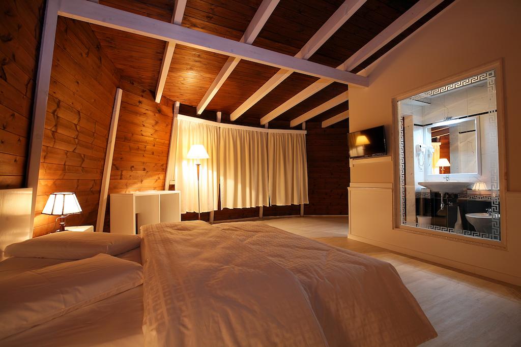 Kastria Hotel
